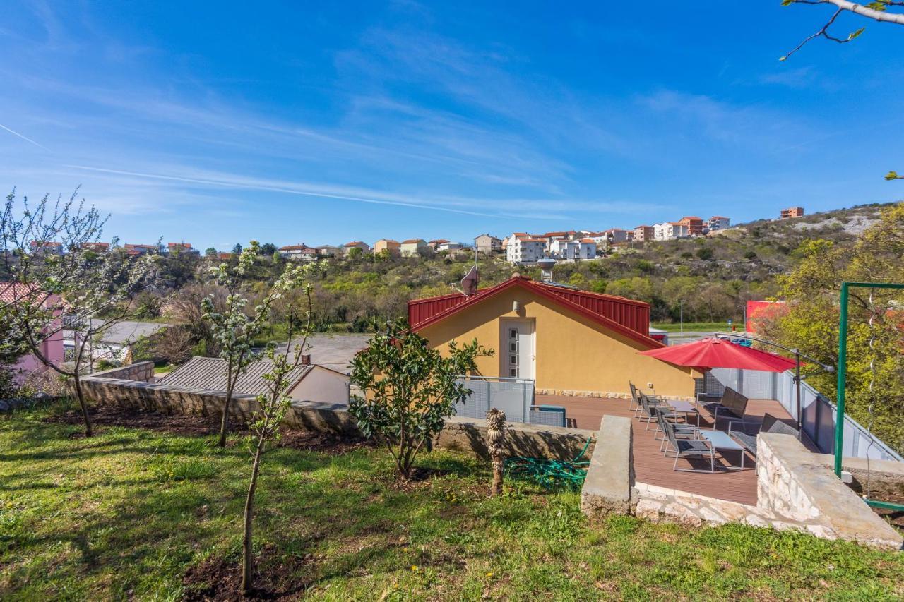 Rimac Apartment And Rooms Нови-Винодолски Экстерьер фото