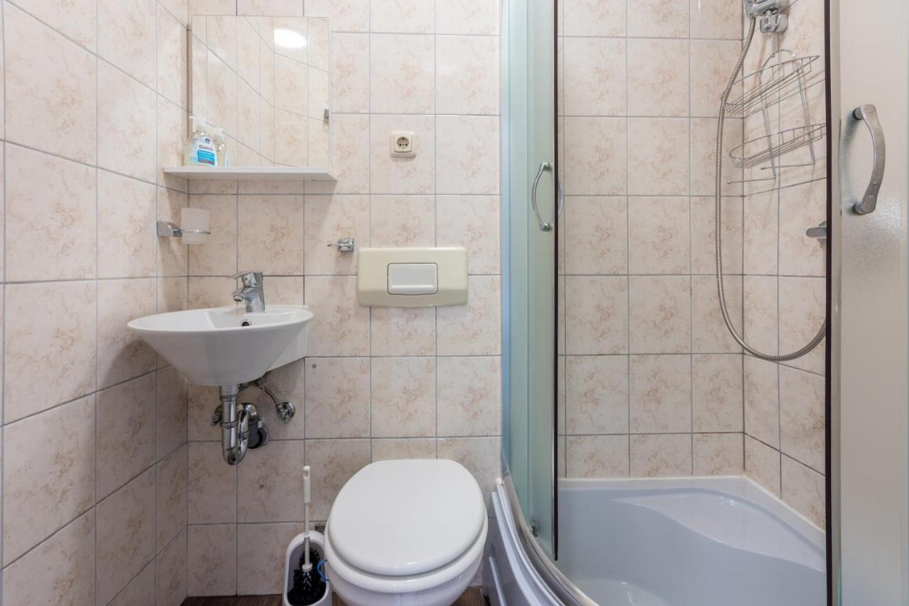 Rimac Apartment And Rooms Нови-Винодолски Экстерьер фото